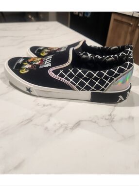 Disney Hocus Pocus Ground Up Slip On Shoes Womens Size 9